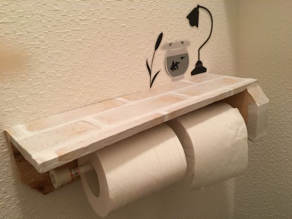 トイレの壁紙の黄ばみにハイターを使う方法 掃除の仕方と注意点は 生活メモ